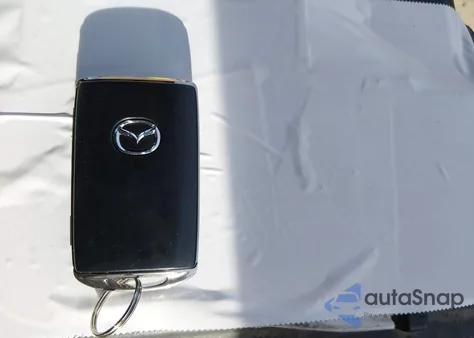 2021 Mazda Mazda3 Preferred z USA, uszkodzony, nr VIN JM1BPALL8M1402817